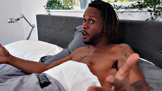 Big booty black lady smashed by big black cock