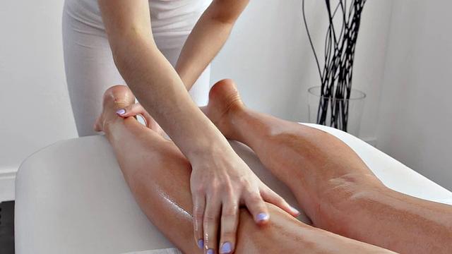 Seductive lesbian scissoring client after fingering