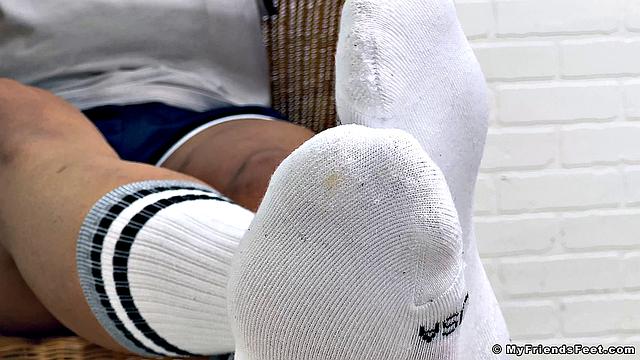 Spy On Kobe's Size 12s - Kobe