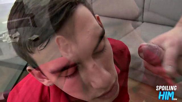 Horny twunk bottomed