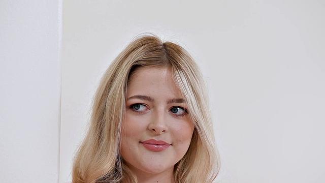 DEVILS FILM - Sexy MILF Mellanie Monroe Fucks In Front Of Her Voyeur Stepdaughter Jill Taylor