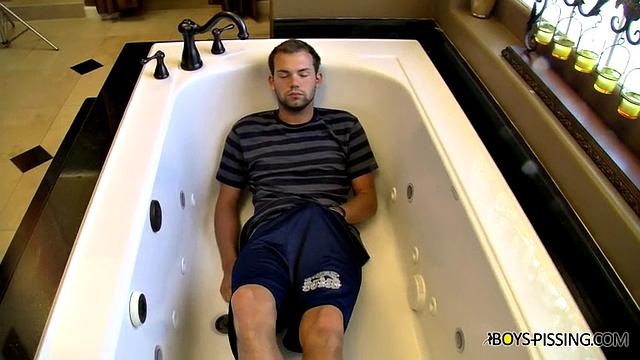 Любительница золотого дождя Престон принимает 4 члена! Часть 1 и 2!