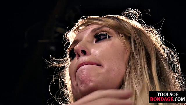BDSM sub bae gets whipped