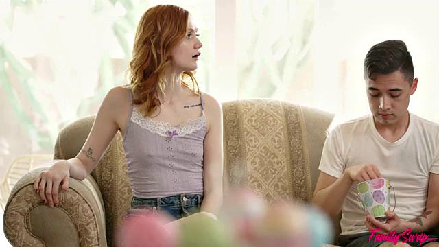 The Easter Swap - Season 5, Episode 1