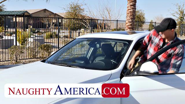 Alura 'TNT' Jenson satisfies a stud with a passion for MILFs