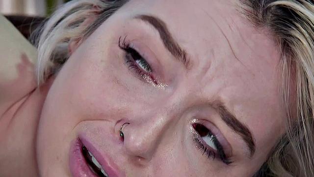 Lezbian sub gaping in 3some analfuckingby lezdom