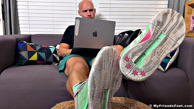 Johnny's Foot Spy - Johnny