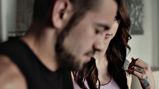 Tgirl blown before barebacked in erotic couple