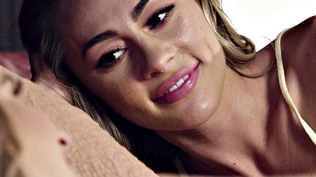 Dyke perverted bae loves eating wet dirty BFF pussy