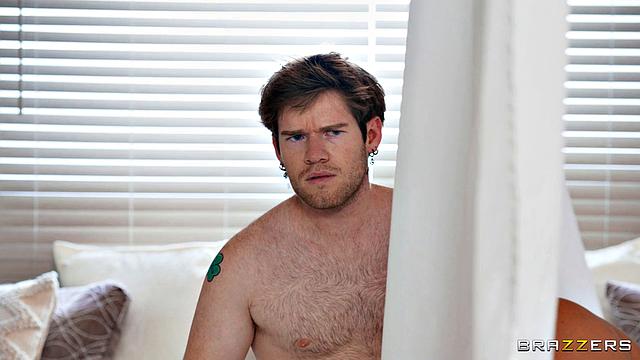 Curvy Sneak Sneaks Deep Tissue Dickdown