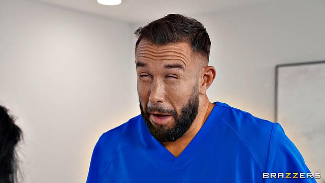 Curvy Sneak Sneaks Deep Tissue Dickdown