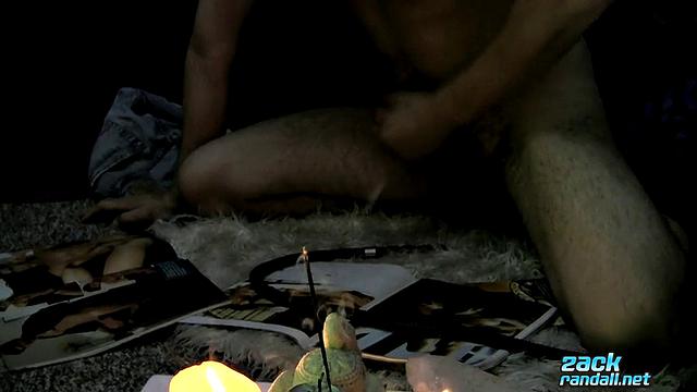 Чиллинг и дрочка - Уайатт Блейз