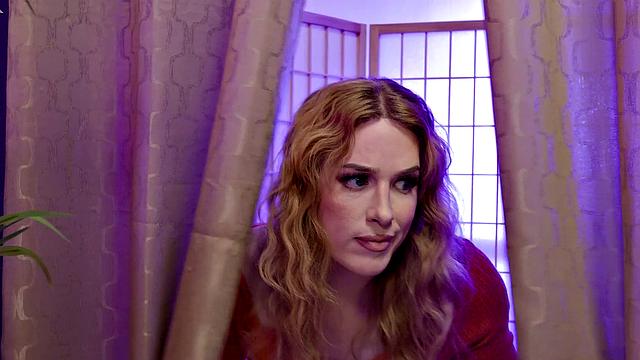 TRANSFIXED - Pervert Petite Kimmy Kimm Gets DOUBLE TEAMED By Horny Erica & Eva