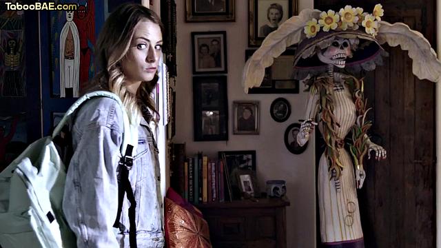 Gorgeous lez babes pussylicking in foursome