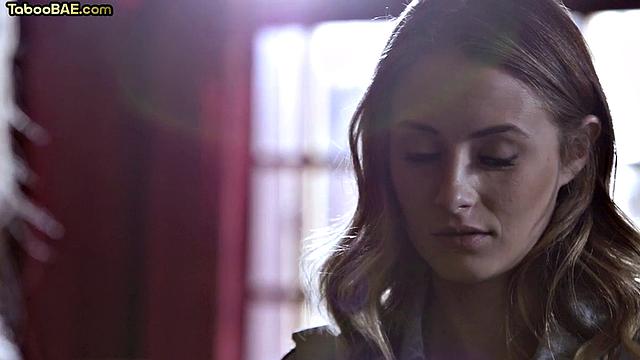 Gorgeous lez babes pussylicking in foursome