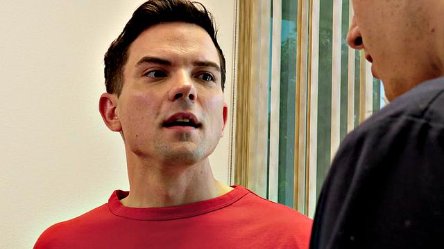 Mechanic stud rims and sucks his customer in store