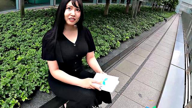 Aina Nanjyo is a model with huge breasts to play with