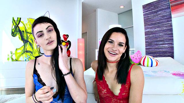 Messy Mistresses Eden And Lydia