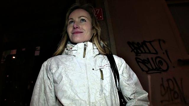 A Blonde Gets Her Pussy Stuffed With Cock