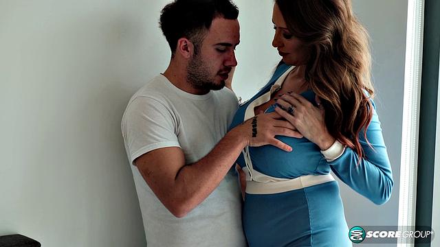 Busty MILF Kat Marie gets her pussy fucked