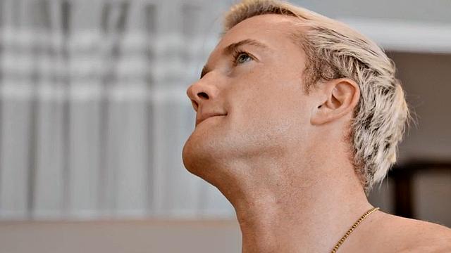 Cumming eager jock barebacked by hard cock at home