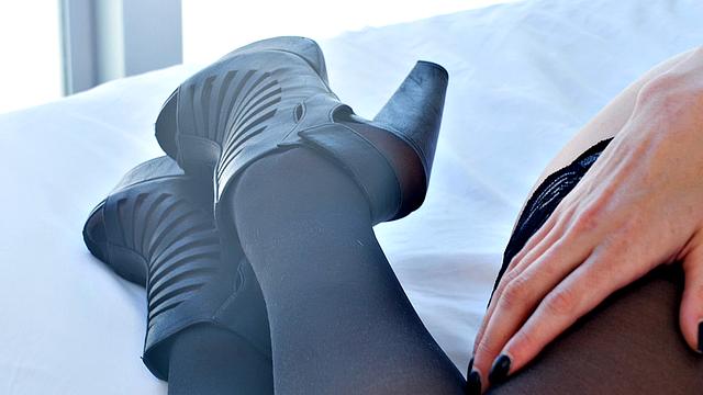 Kyler Quinn Gets Mouthful Of Cum