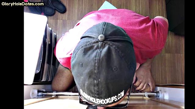 IR gloryhole DILF gets nailed in greedy asshole