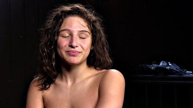 Sub with vacuum tits suffers pulling hairs off her muff