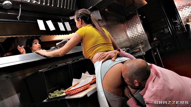 Kitchen Cutie Serves Anal