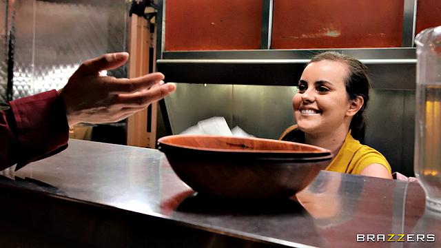 Kitchen Cutie Serves Anal