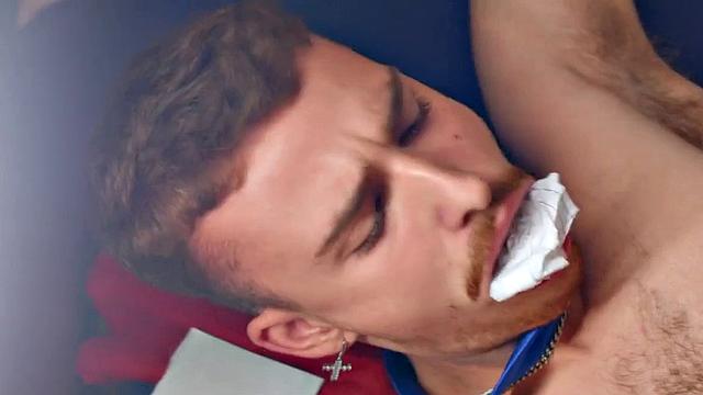 Dominant tattooed jock fucks twink after deepthroat