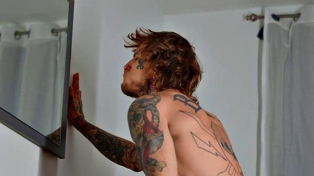 Dominant tattooed jock fucks twink after deepthroat