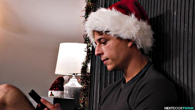 Sexy Couple Drills Hunk Stepbro For XXX-Mas - NextDoorTwink