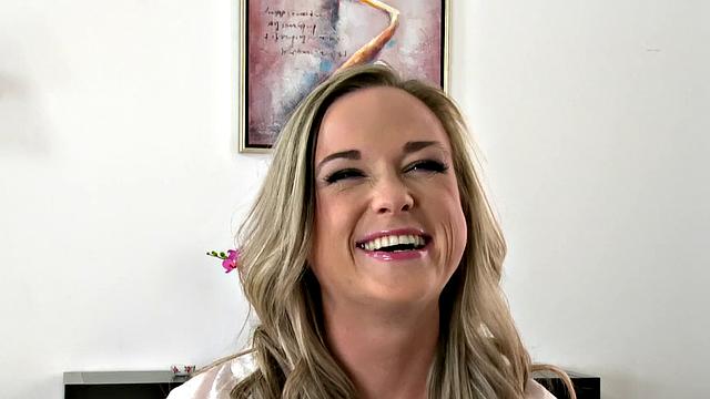 Vienna gets a hot cumshot in her mouth and tight ass after a hot kissing session in high heels and nightie