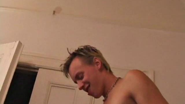 Gunner and Roar hook up for a romp. They start naked and quickly get into oral favors. Gunner makes it to fuck his ass.