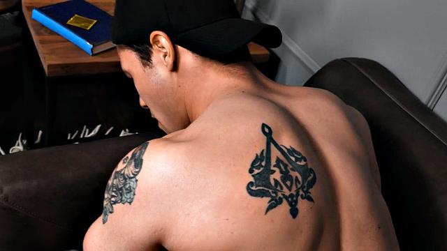 Tattooed hairy stud barebacked by BF till cumshot