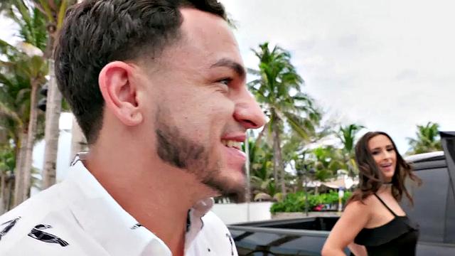 Sexy brown-haired babe with big tits deepthroats and gets fucked in public