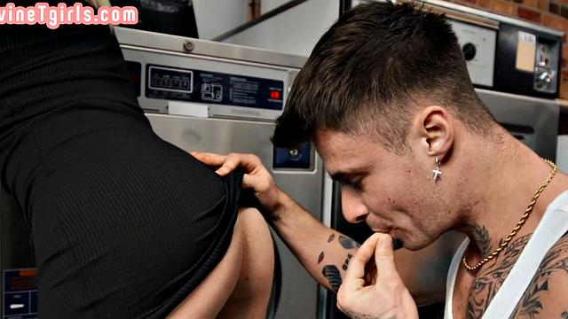 Public fucked babe in lingerie nailed in laundry service