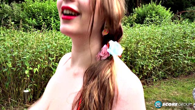 Lucy Laistner: Sexy Gardens