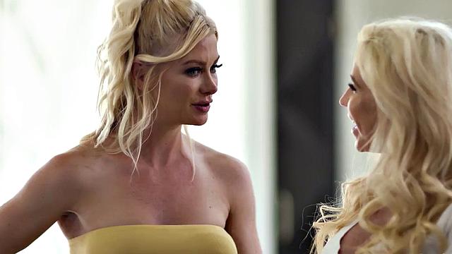 Busty dykes lick pussies in threesome while fingering