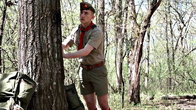 Officer in uniform nails twink ranger's ass in public outdoors