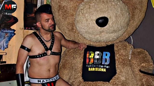 Male orgy - Bacon Bar Fuckers part 2