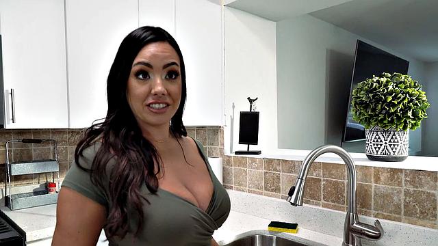 Sexy MILF maid enjoys fucking boss after cleaning house