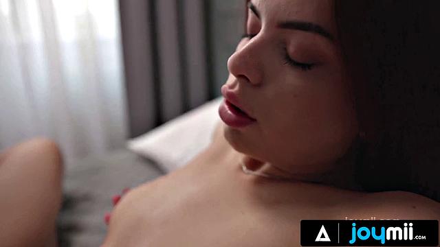 JOYMII - Cute Redhead Enjoys Getting Her Pussy Licked Before Riding Big Cock