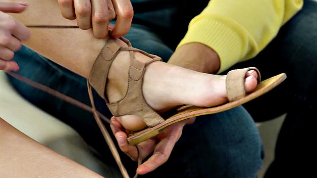 21yo perverted girl fucked by big dick in wet pussy