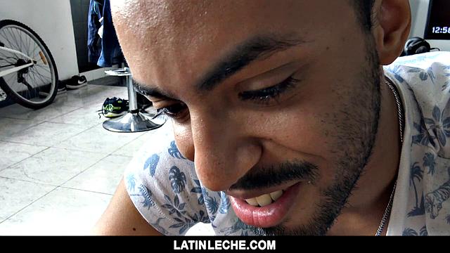 slim venezuelan tourist takes thick cock and begs for more in raw latin hookup