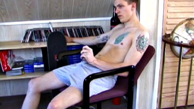 Amateur Shane Strips and Strokes