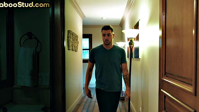 Weird stepbro barebacks skinny brother till cum in mouth