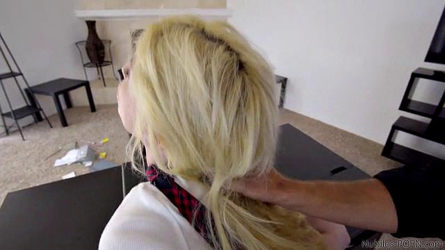 Пайпер Перри жестко наказывают в обтягивающей форме