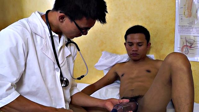 Analgaping Asian twink drilled by doc in the hospital